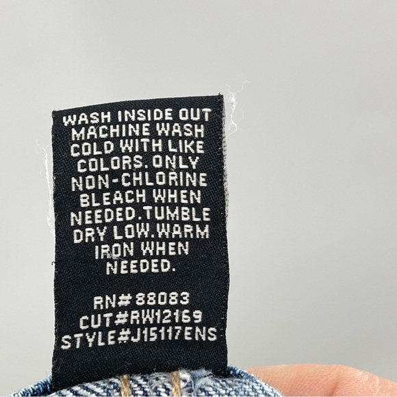 Rewash Super High Rise Raw Hem Jean Shorts Size 30 - Picture 8 of 8